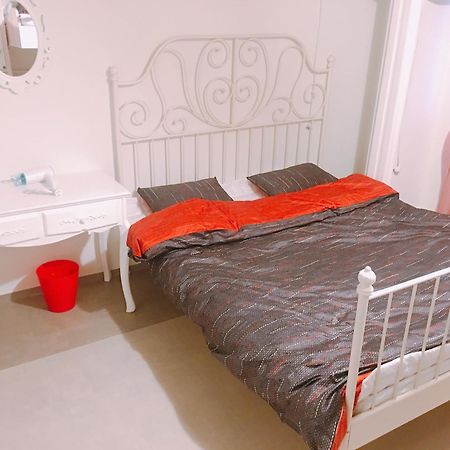 Lux Guesthouse Seoul Bagian luar foto